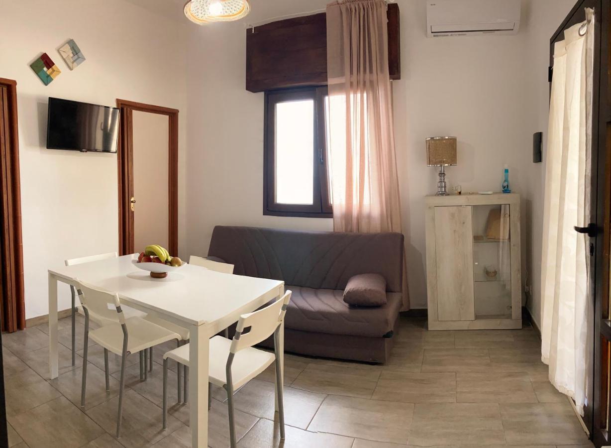 Noemi Holiday House Agnone Bagni Exterior photo